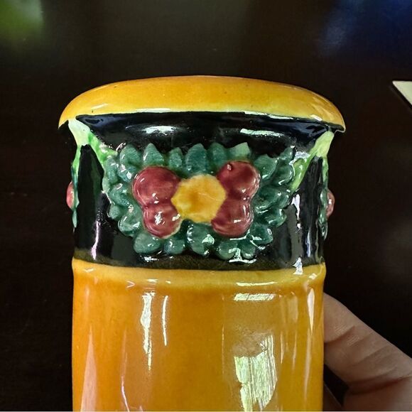 Vintage Yellow Ceramic Wall Vase with Floral Swag  Design - Picture 6 of 9